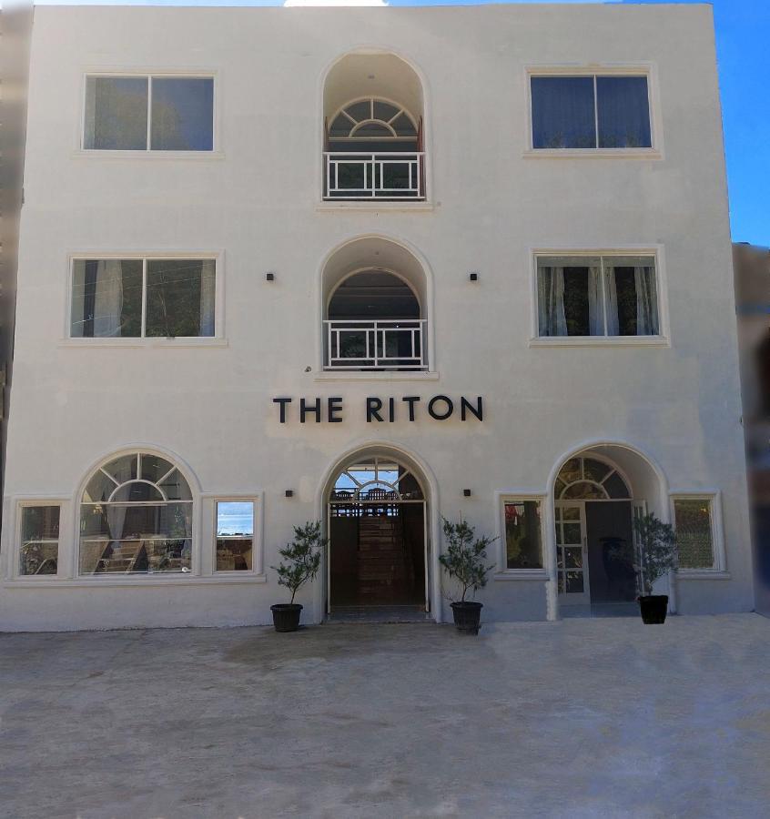 The Riton Hotel Tigaras Eksteriør bilde